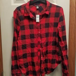 Aerie buffalo plaid button down top.